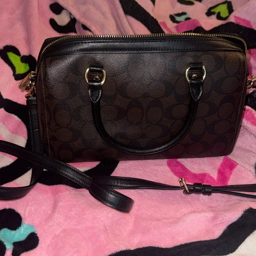 Coach Brown Rowan Signature Crossbody Satchel with Gold Hardware EUC - Picture 8 of 13